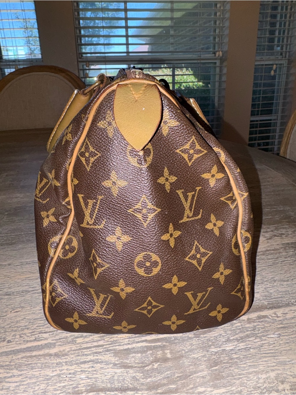 Authentic vintage Louis Vuitton Speedy 30 French Company Bag. - Picture 12 of 16